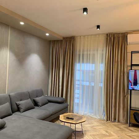 Haris Apartment Tirana No.3 ภายนอก รูปภาพ