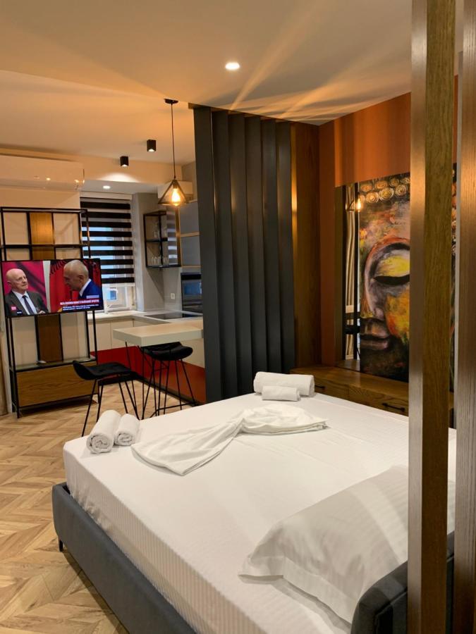 Haris Apartment Tirana No.3 ภายนอก รูปภาพ