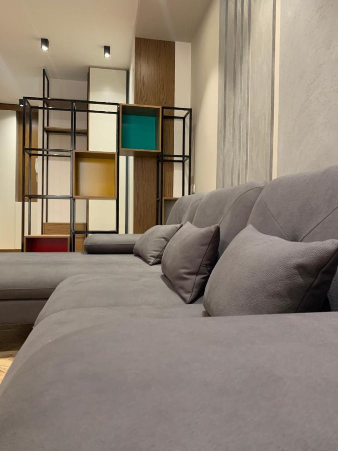Haris Apartment Tirana No.3 ภายนอก รูปภาพ